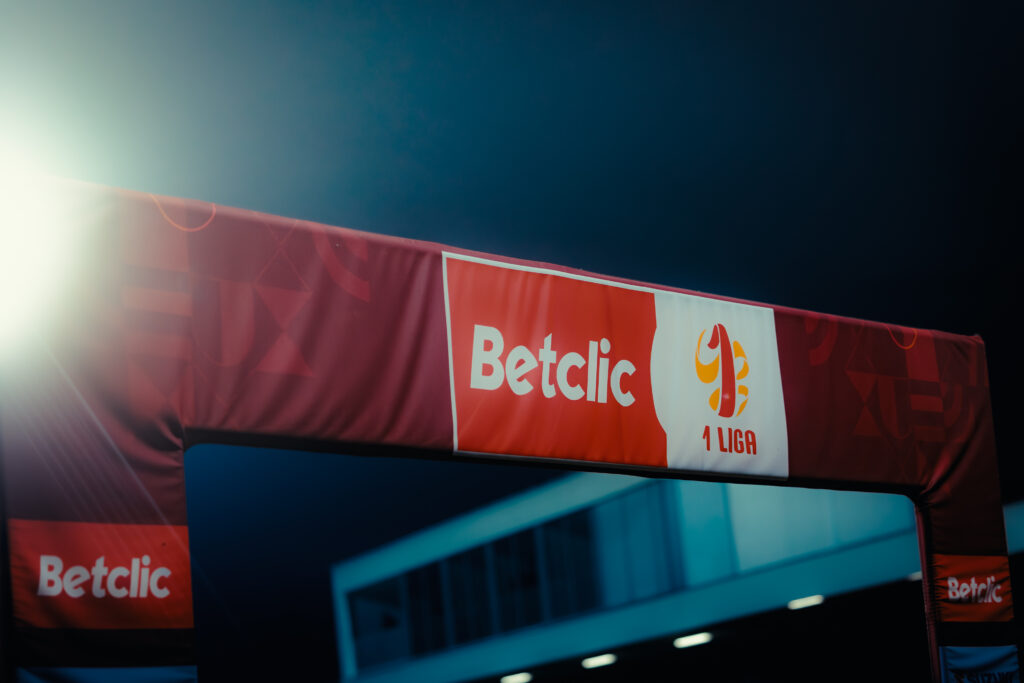 Dzień meczowy: Puszcza Niepołomice – Miedź Legnica