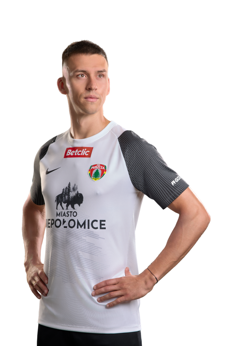 Adrian Piekarski